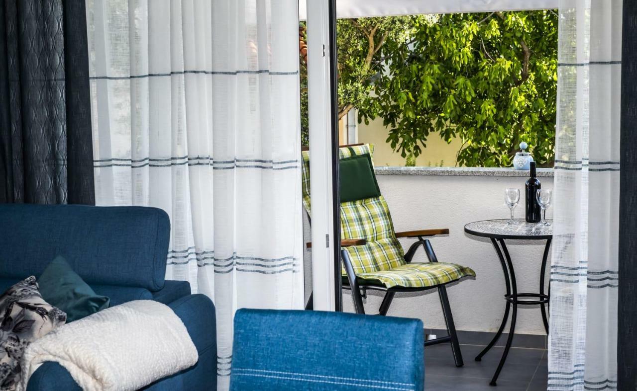 Blue Pearl Apartment Rogoznica  Exterior photo